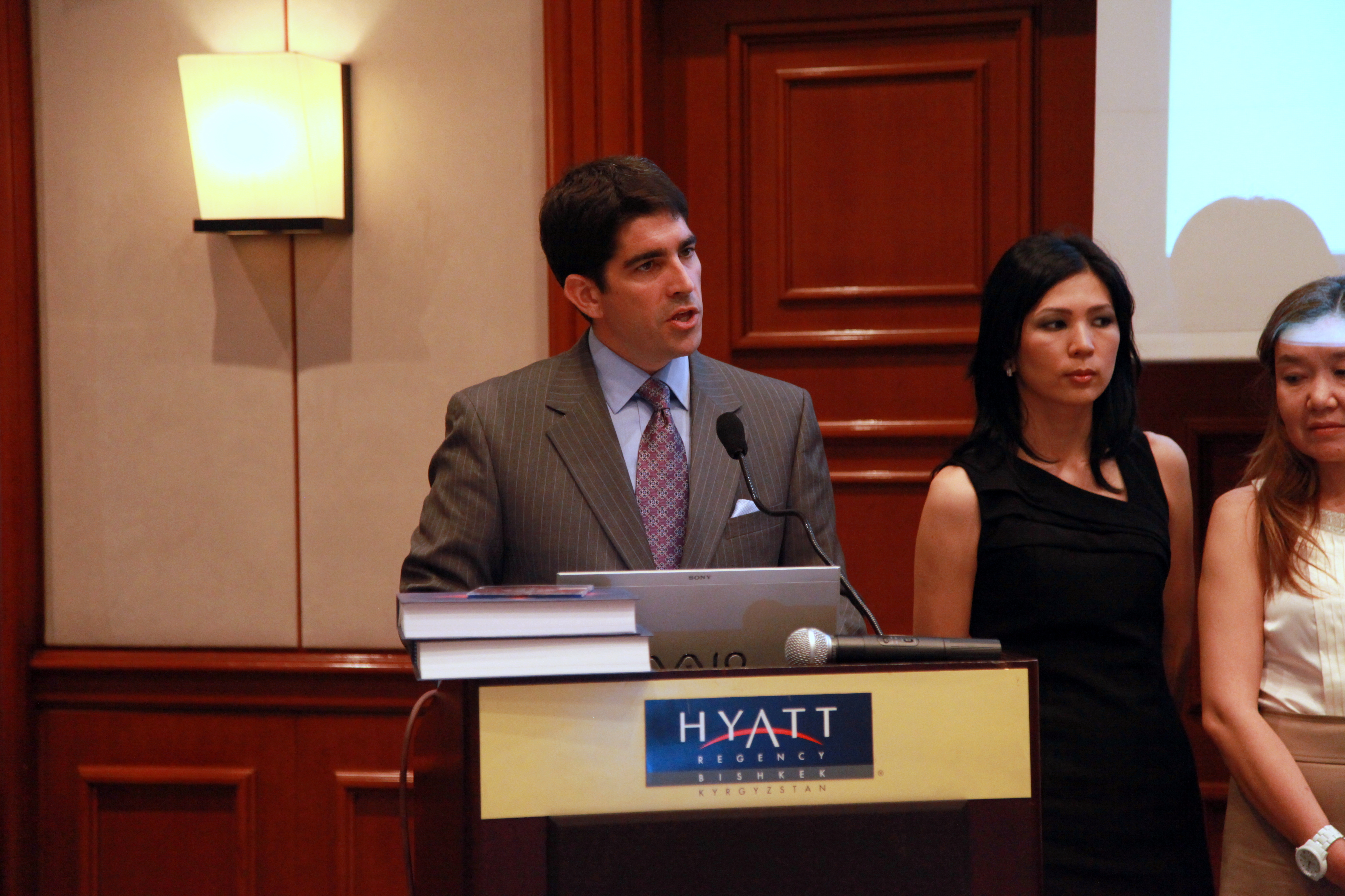 Int Law Book Launch 08